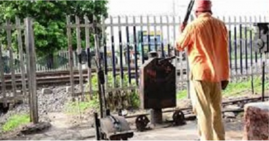 police-arrested-man-for-beating-railway-gatman